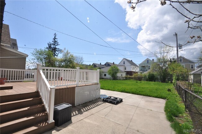 Building Photo - 74 Norwalk Ave