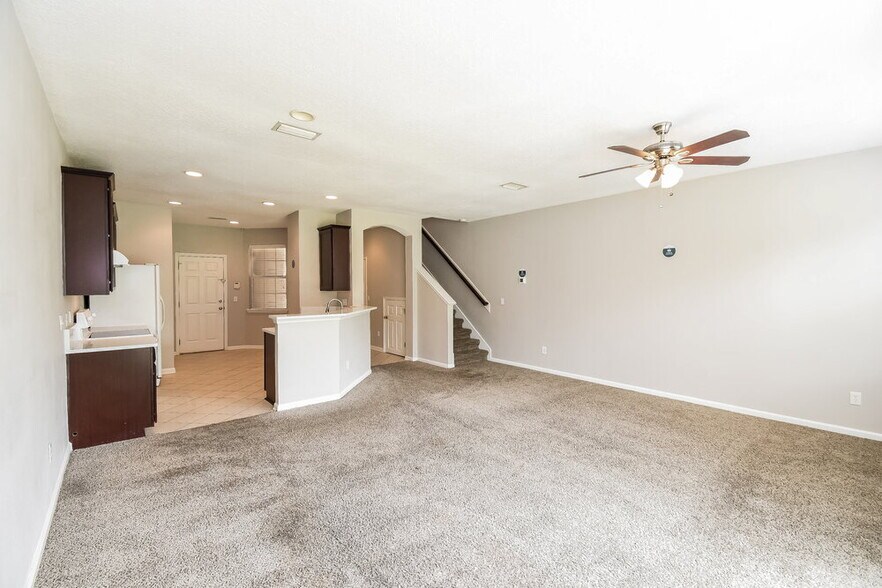 Building Photo - 3645C Creswick Cir
