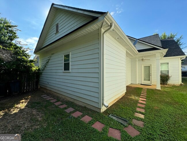 Building Photo - 212 Turnbridge Cir