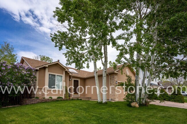 Building Photo - 6950 Highland Vista Dr