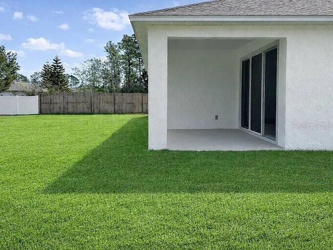 Building Photo - 15 Ramblewood Dr