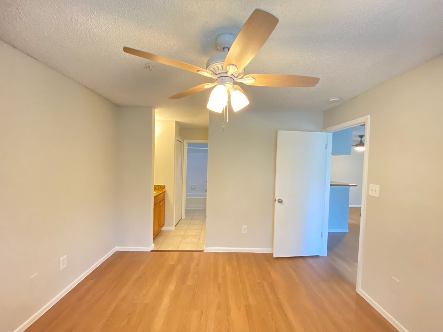 Building Photo - 208 Afton Square