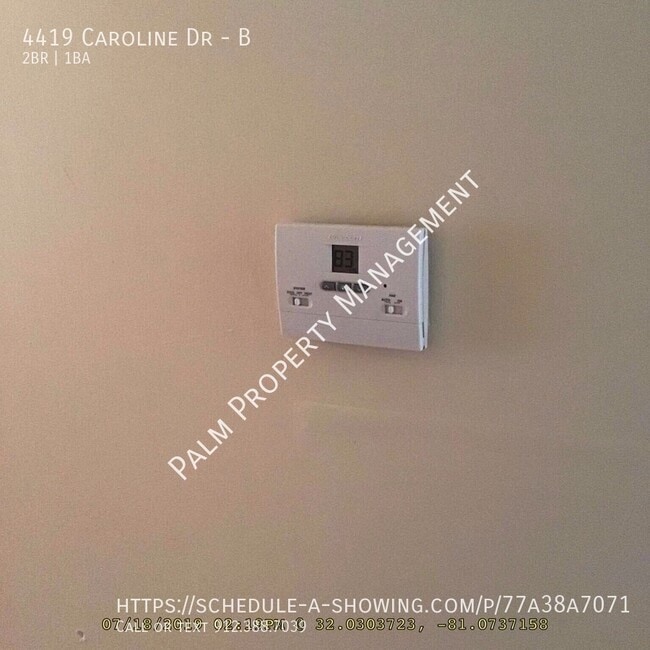 Building Photo - 4419 Caroline Dr