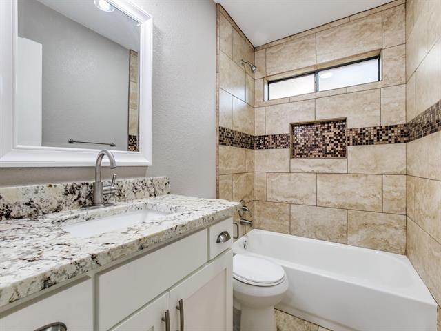 Building Photo - 1419 Willow Run Dr