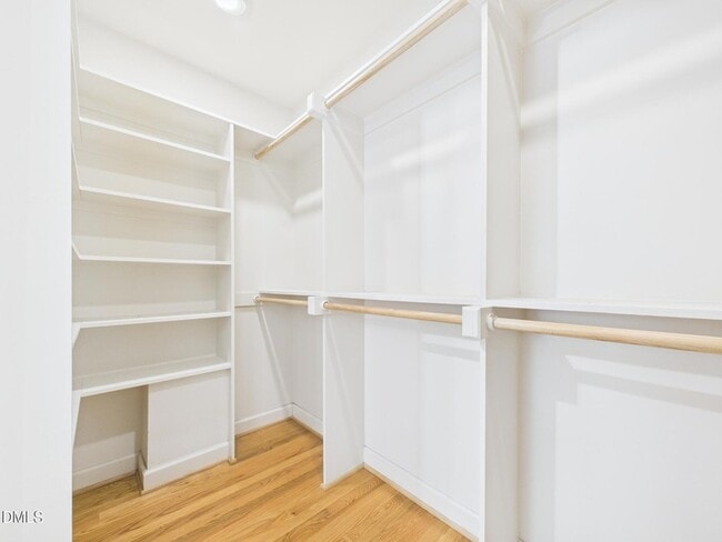 Building Photo - 2912 Oberlin Rd