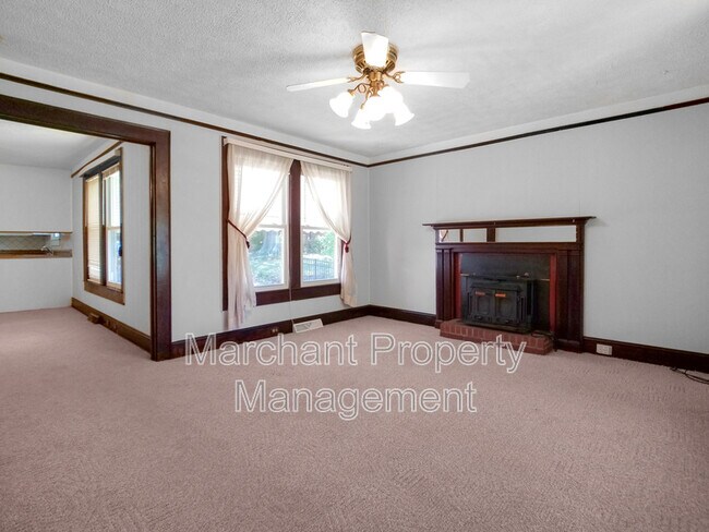 Building Photo - 311 Mc Dowell St