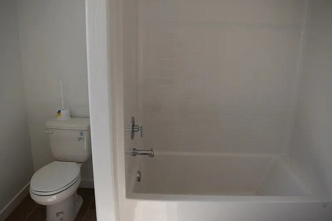 Building Photo - 1184 Atlantica Dr S