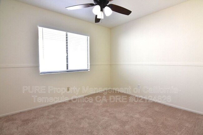 Building Photo - 25424 Boxelder Dr