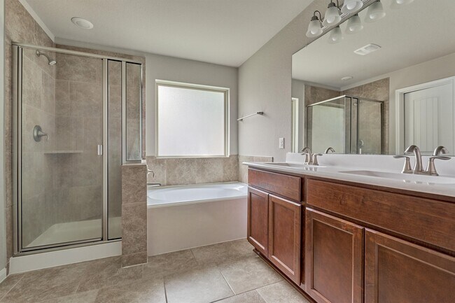 Building Photo - 3303 Woodchuck Rd