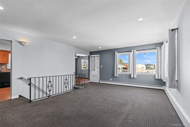 Building Photo - 538 W Hudson St