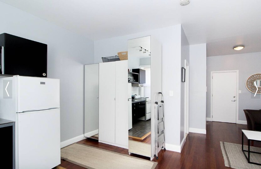 Building Photo - 877 Saint Nicholas Ave