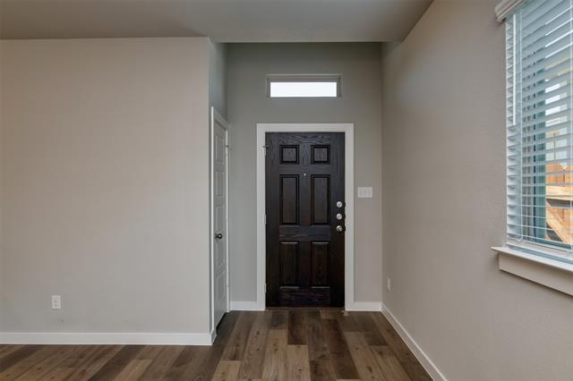 Building Photo - 660 Harvest Moon Dr