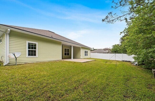 Building Photo - 79665 Plummer's Creek Dr