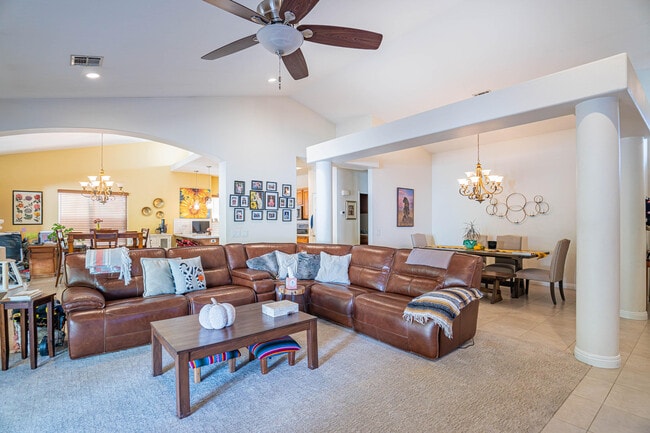 Building Photo - 79120 Canterra Dr