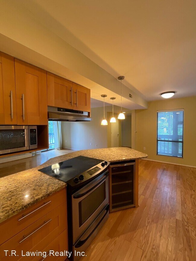 Building Photo - 2 br, 2 bath House - 4912 Sardis Road Unit H