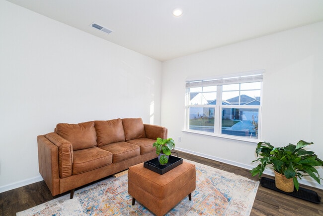 Building Photo - 8559 Raspberry Wy