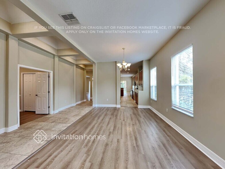 Building Photo - 20401 Walnut Grove Ln