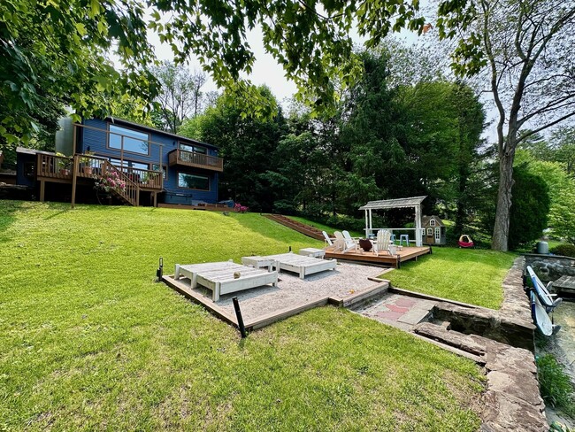 Building Photo - 18 Candlewood Springs Road