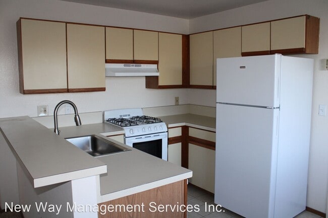 Building Photo - 3 br, 3 bath House - 1154 Belmont Ave