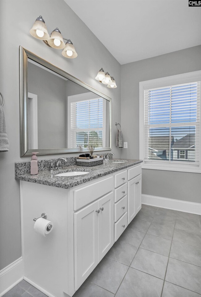 Building Photo - 362 Cabana Wy