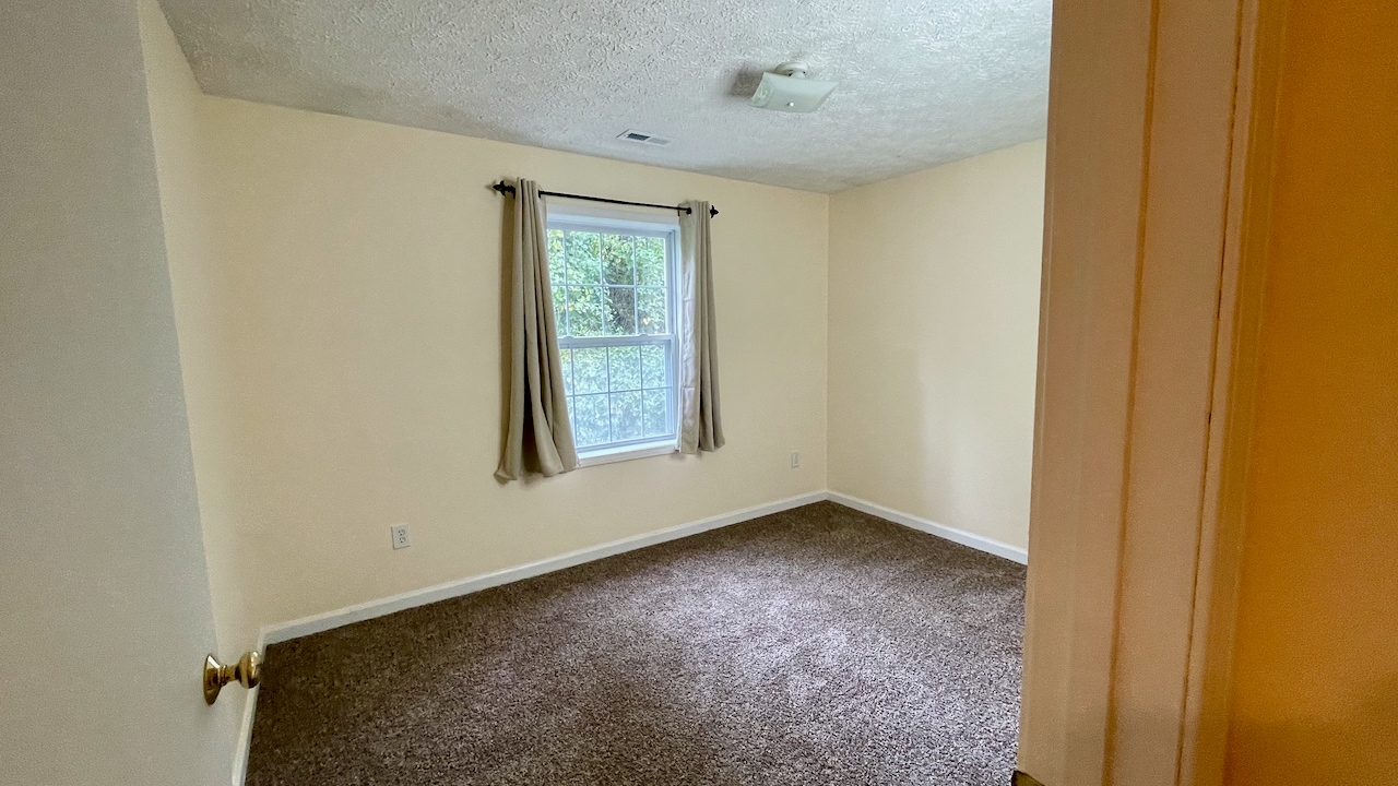 Building Photo - 30 True Way Ln