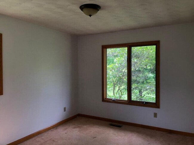 Building Photo - 2293 Riner Rd