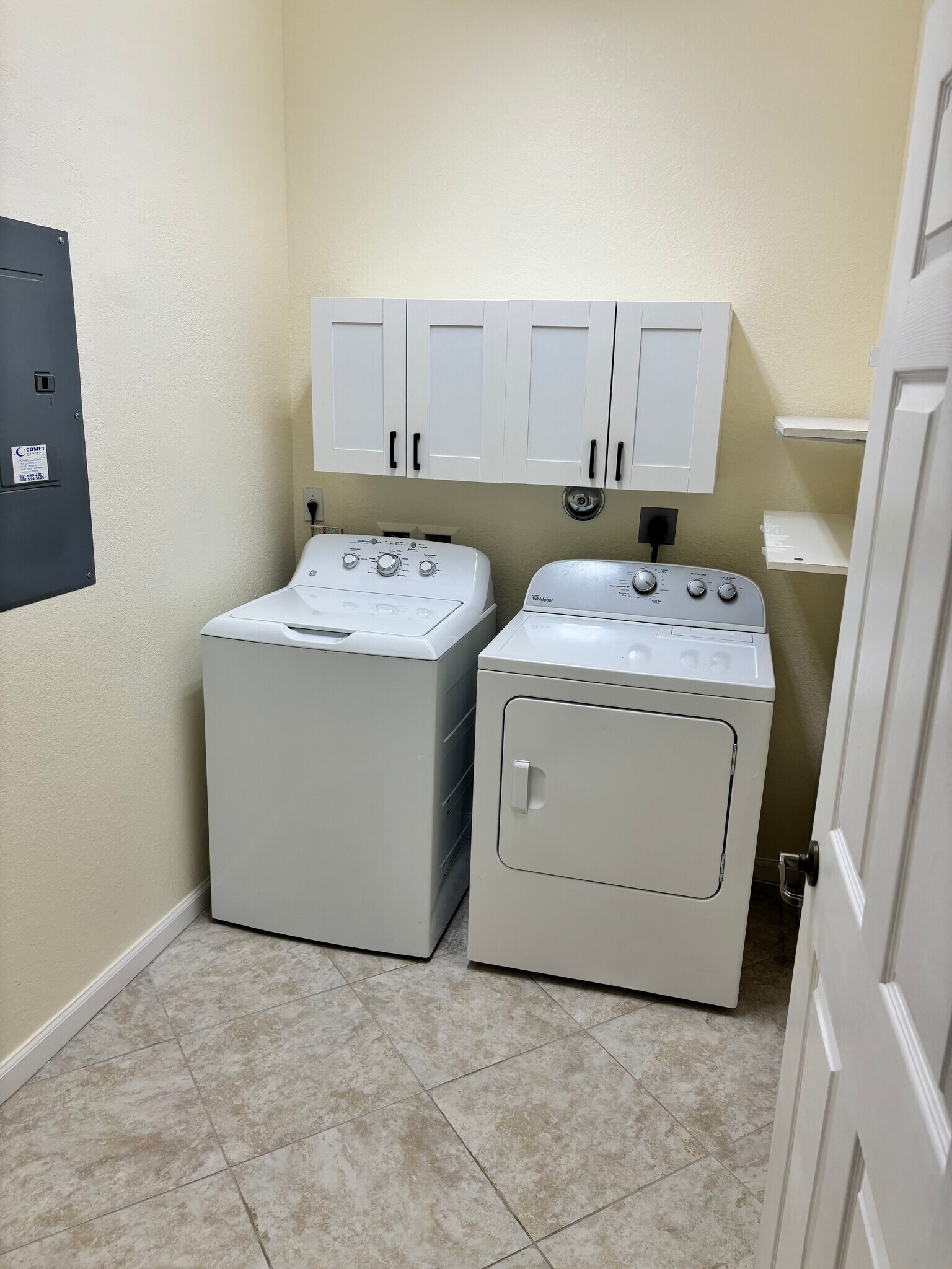 Laundry - 7554 SW Herrington Ln