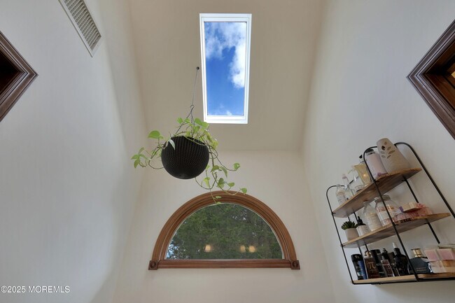 Building Photo - 1849 New Hampshire Ave