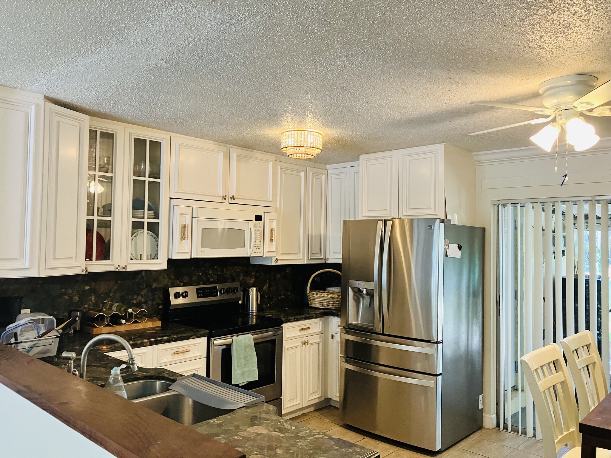 Building Photo - 3781 Roan Ct E