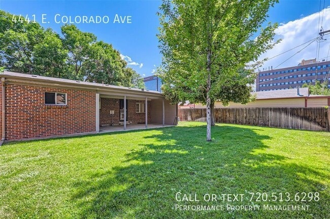Building Photo - 4441 E Colorado Ave