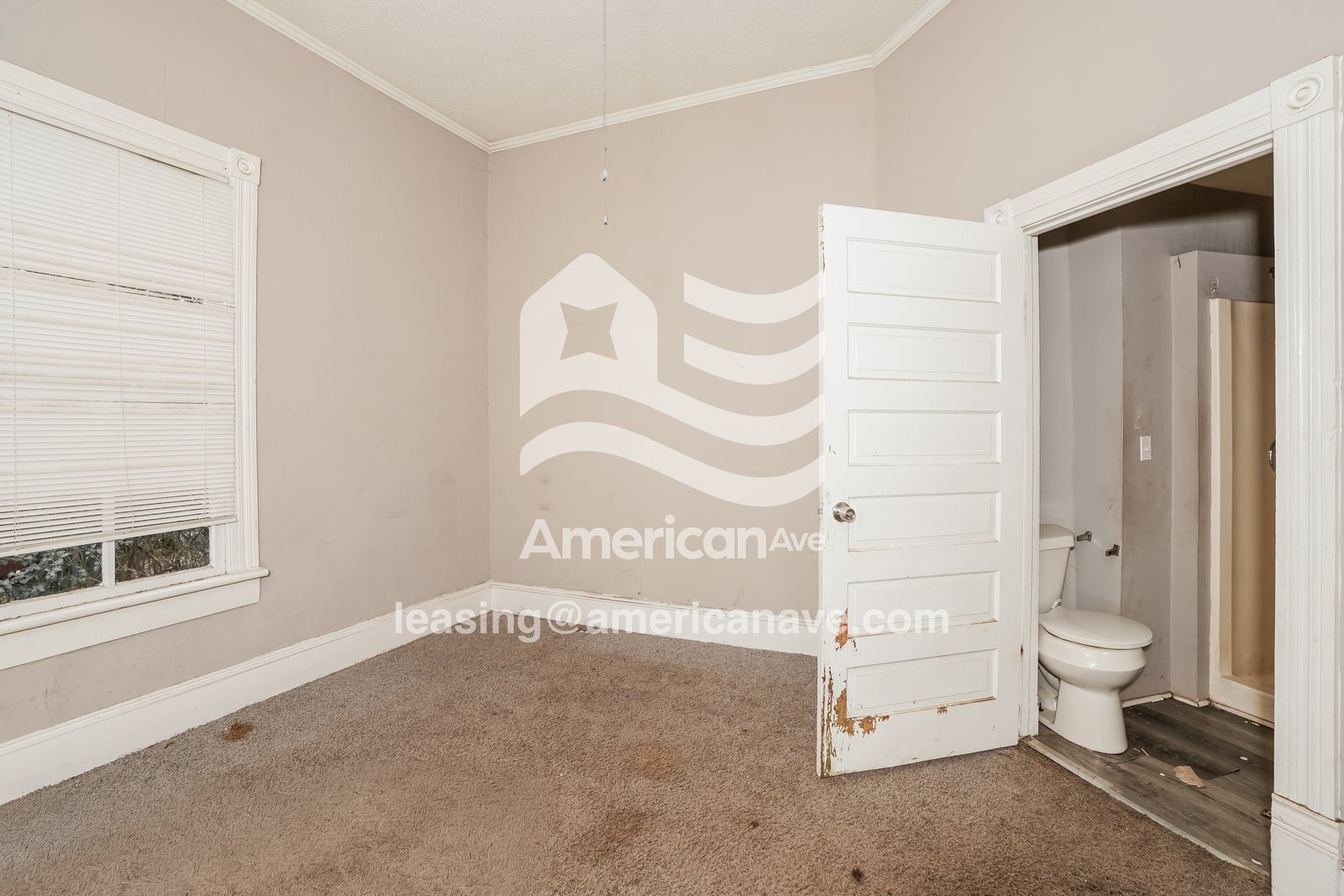 Building Photo - 2566 English Ave