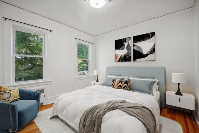 Building Photo - 82 Park Pl