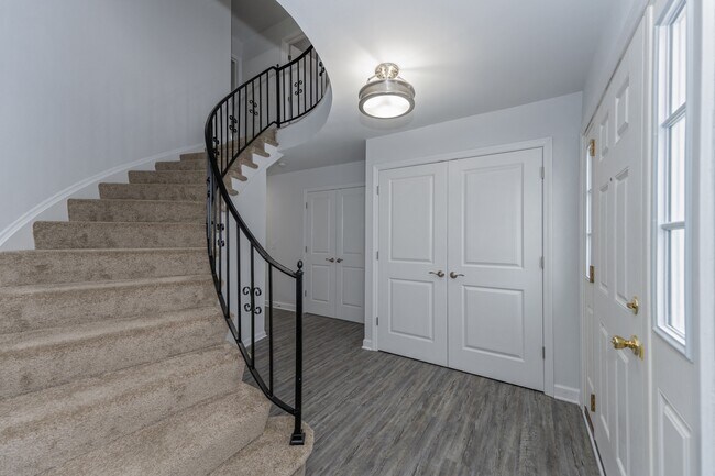 Floorplan - Indian Creek Apartments and Townhomes