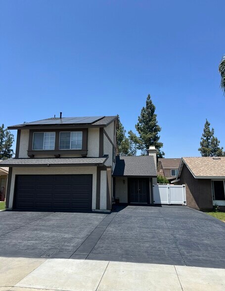 Building Photo - 24176 Radwell Dr