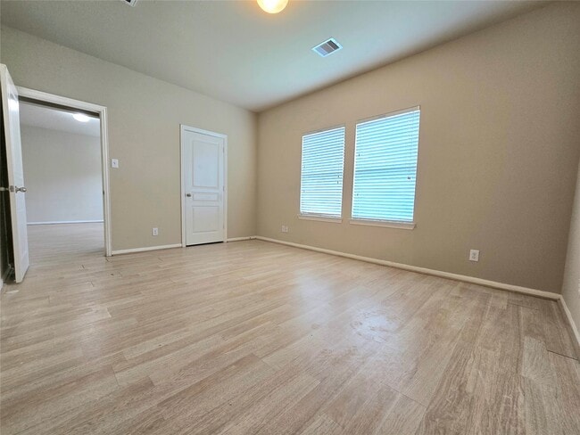 Building Photo - 18319 Tuscana Shores Dr