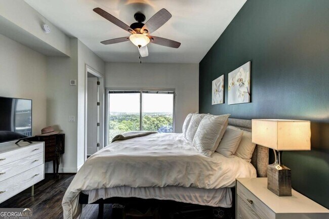 Building Photo - 1820 Peachtree St NW