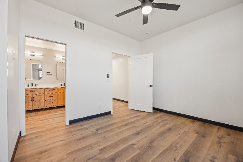 Building Photo - 3820 E Fort Lowell Rd