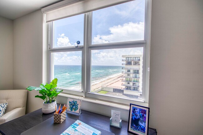 Building Photo - 3450 S Ocean Blvd