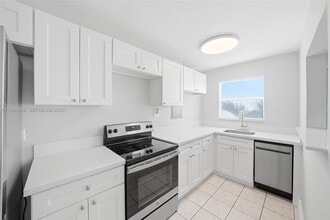 Building Photo - 2651 NW 13th St