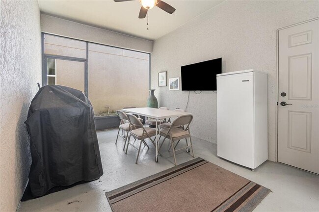 Building Photo - 14437 Brushwood Way