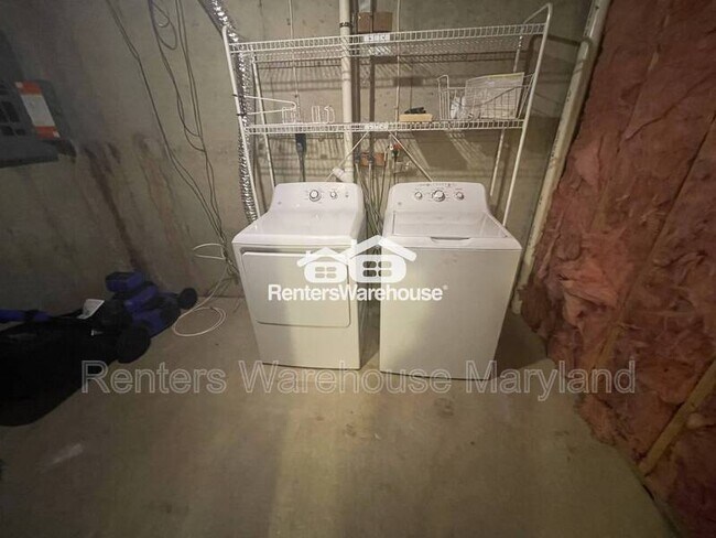 Building Photo - 3318 Cheverly Ct