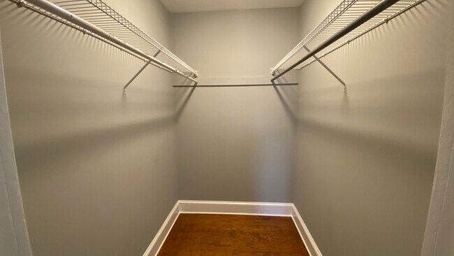 Building Photo - 3 Bedroom 2.5 Bath House in Radcliffeborough - Downtown Charleston