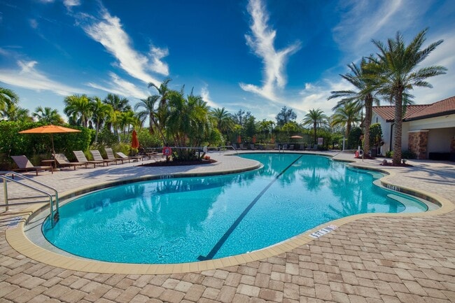 Building Photo - Annual Unfurnished Single-Family Home located in Bellacina at Casey Key with Resort-like Amenities!