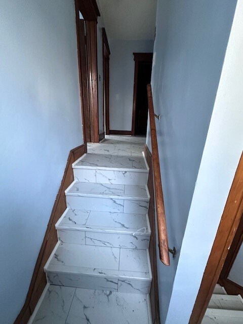 Building Photo - 40 Howard Ave