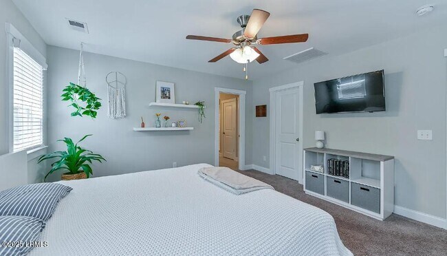 Building Photo - 309 Cockle Ln
