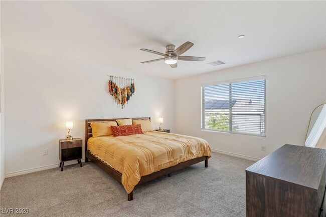 Building Photo - 976 Bluebell Brook St