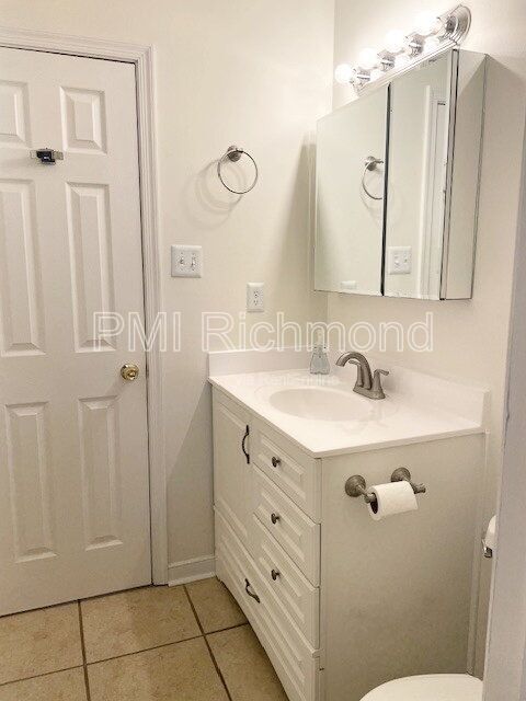 Building Photo - 12206 McKenna Cir