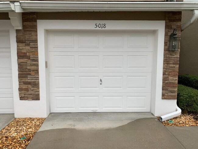 Building Photo - 5018 Maxon Terrace