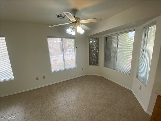 Building Photo - 9612 Buckhorn Dr