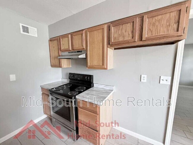 Building Photo - 4400 Elmridge St
